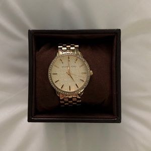 *SOLD* Michael Kors Gold Watch